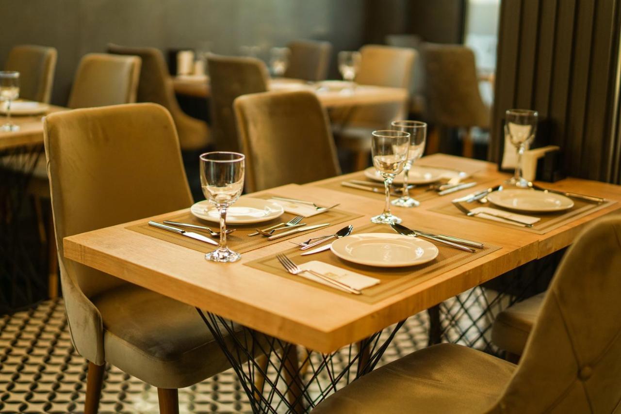 Aram Otel Business & Luxury Istanbul Exterior photo
